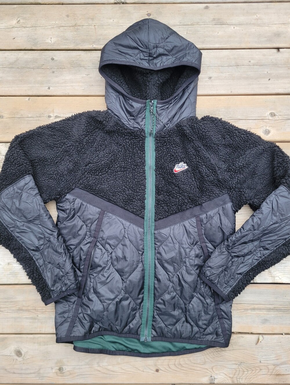 Nike Heritage Insulated Sherpa Windrunner Jacket